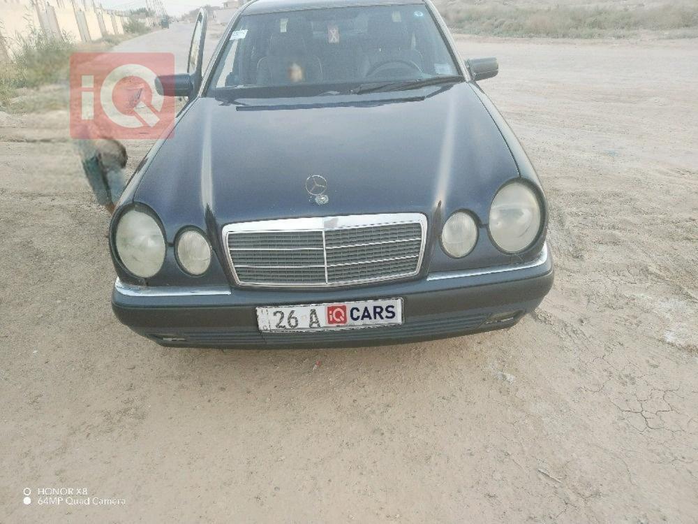 مرسيدس بنز E-Class